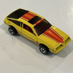 Vintage 1983 Hot Wheels Mainline Pontiac J2000 Hong Kong Loose
