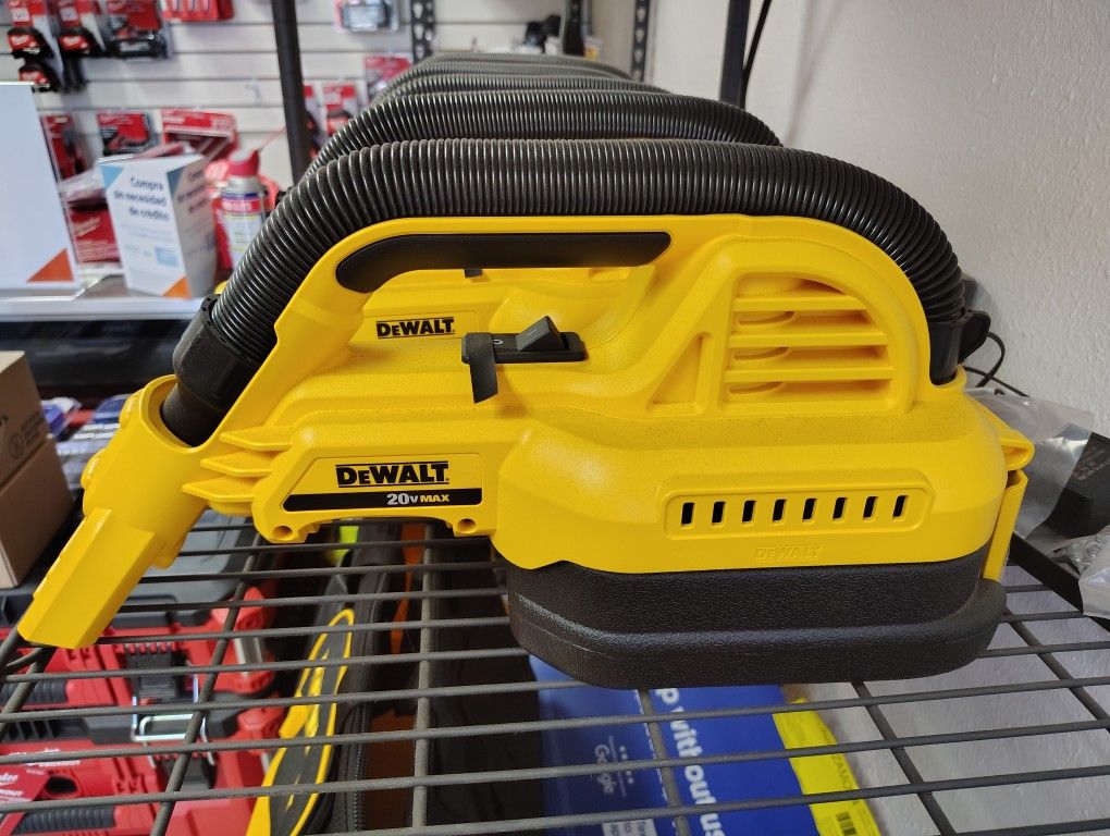 DeWalt Wet And Dry Vacuum Tool Only