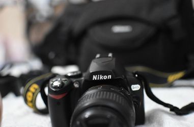 Camera Nikkon Bundle!!