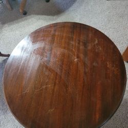 Antique Round Table With Drawer