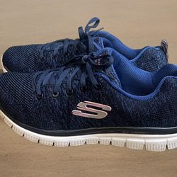 Sketchers Size 9 Used 