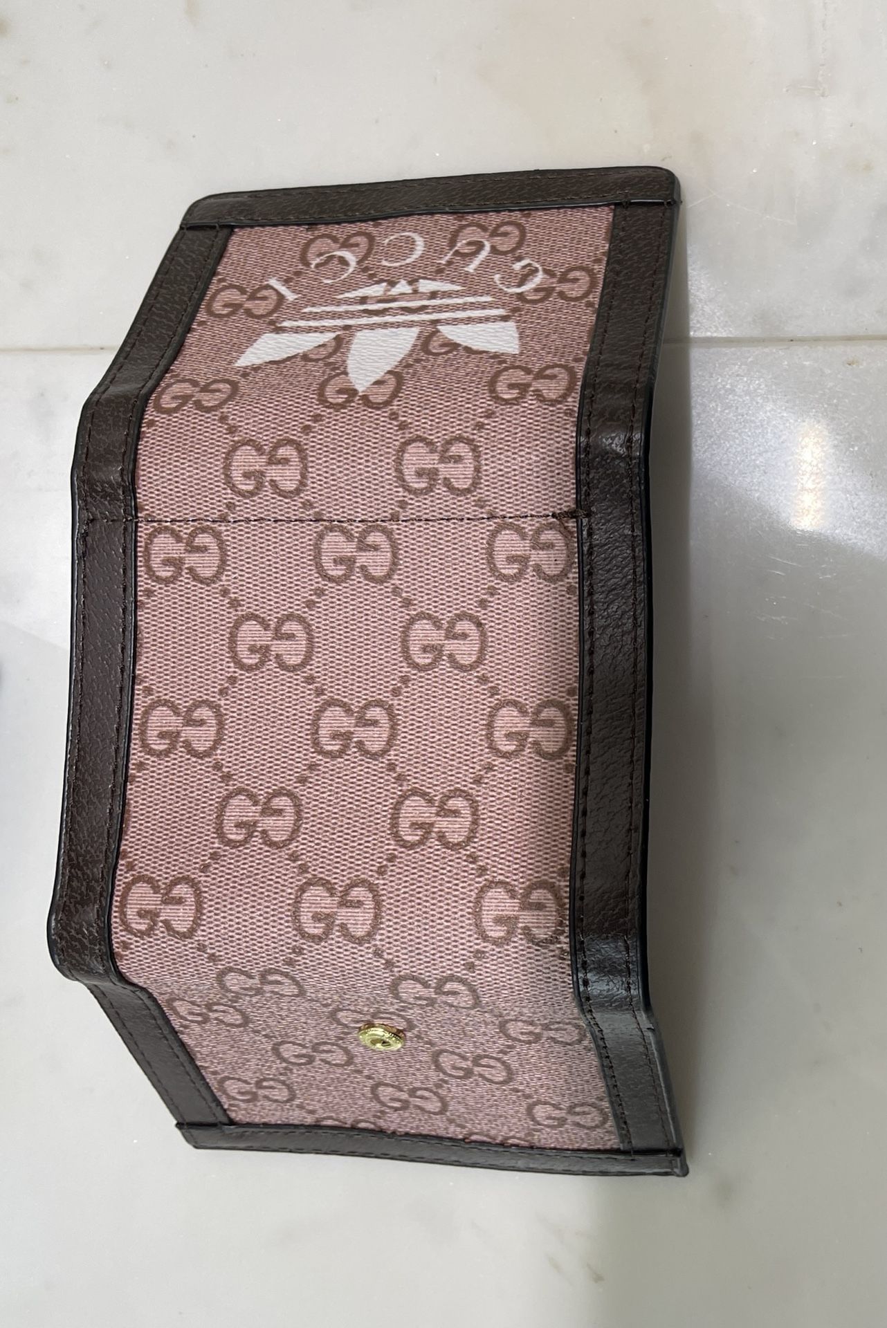 Brand New Super Luxury Tri Fold Wallet With Box Etc 