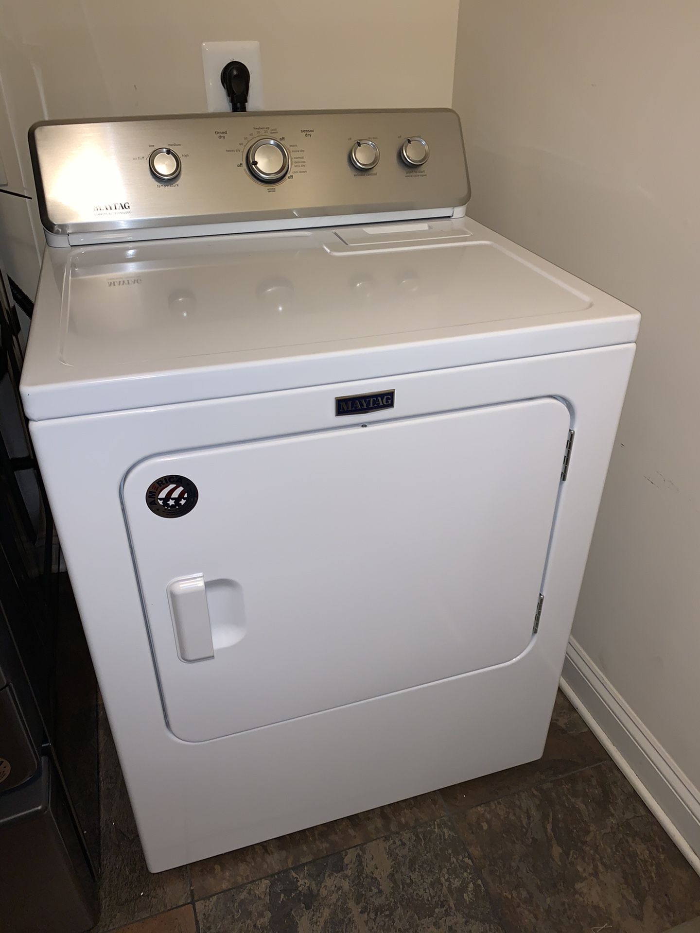 Maytag - 7 Cu. Ft. 12-Cycle Electric Dryer - White