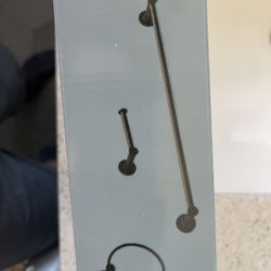 Bath hardware Set
