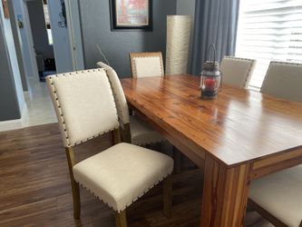 Dining table set