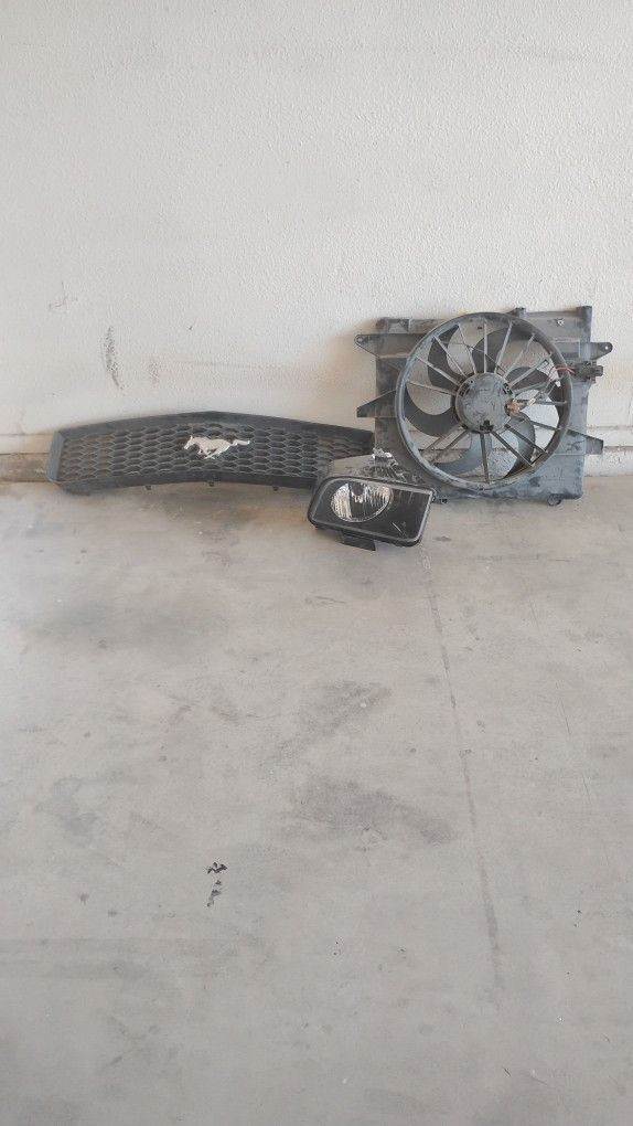 Parts 2009 Ford Mustang OEM