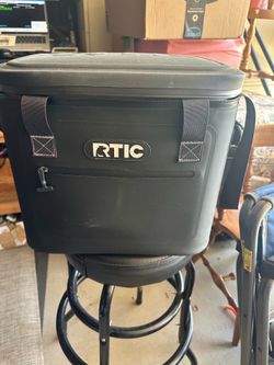 Rtic cooler