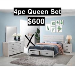  Queen Bedroom 