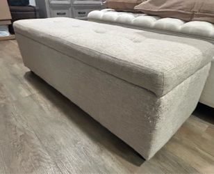 End of bed bench