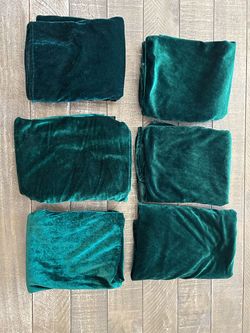 Emerald Green Velvet Fabric Panels – Set of 6
