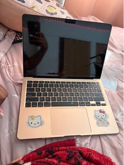 MacBook