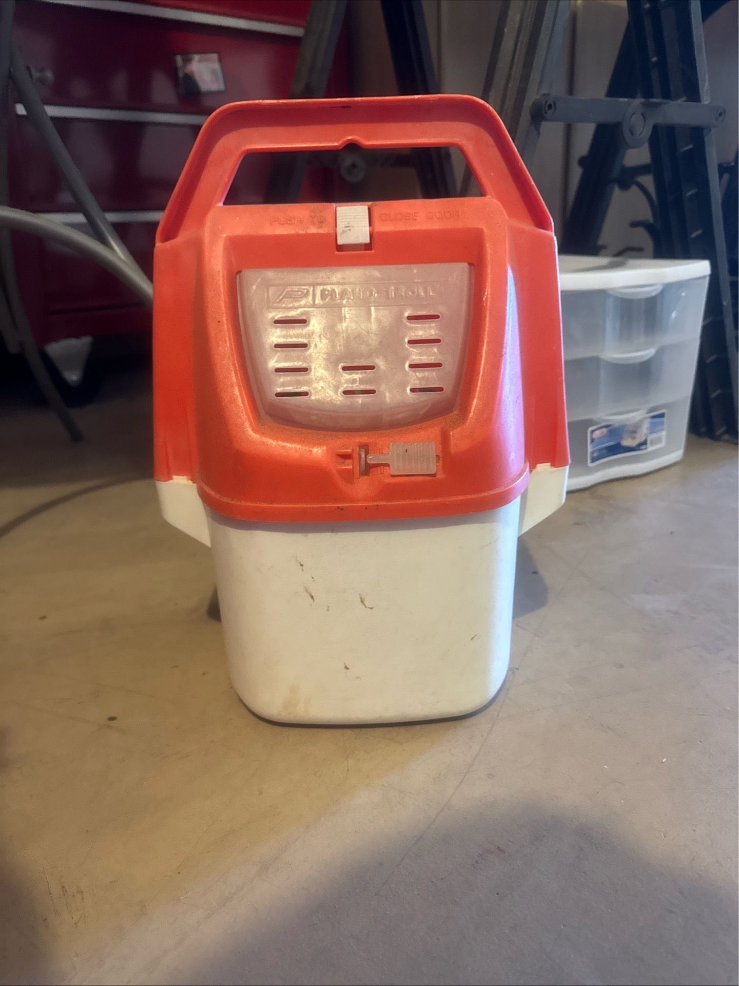 800 Trolling Bucket,