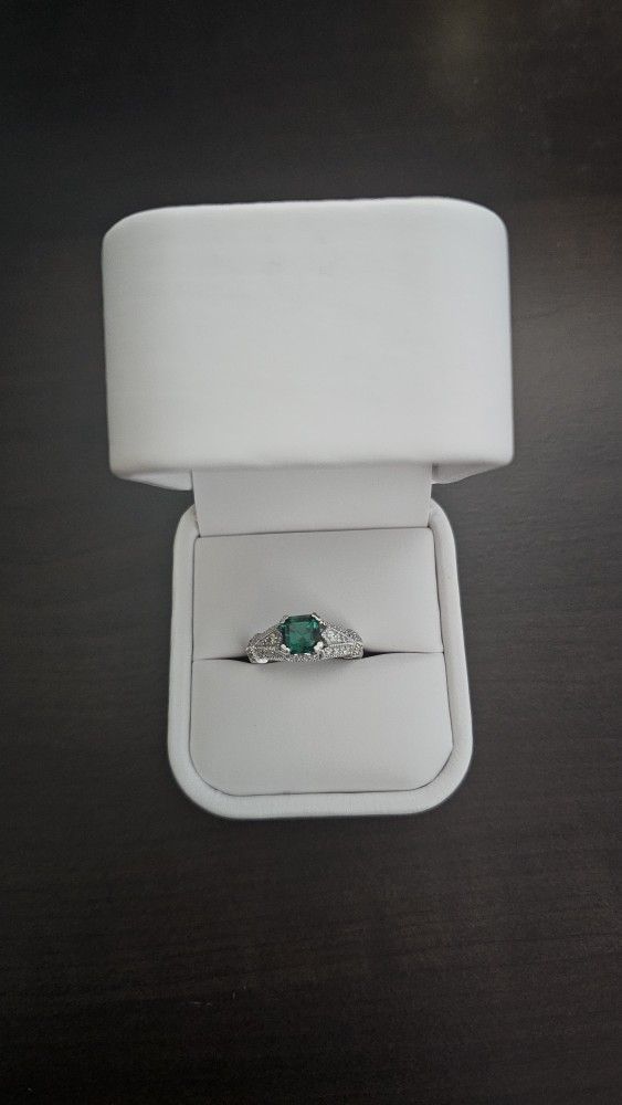 Diamond Ring 14k W Gold