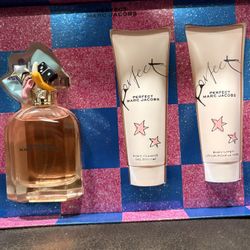 Marc Jacobs Perfect Perfume Set