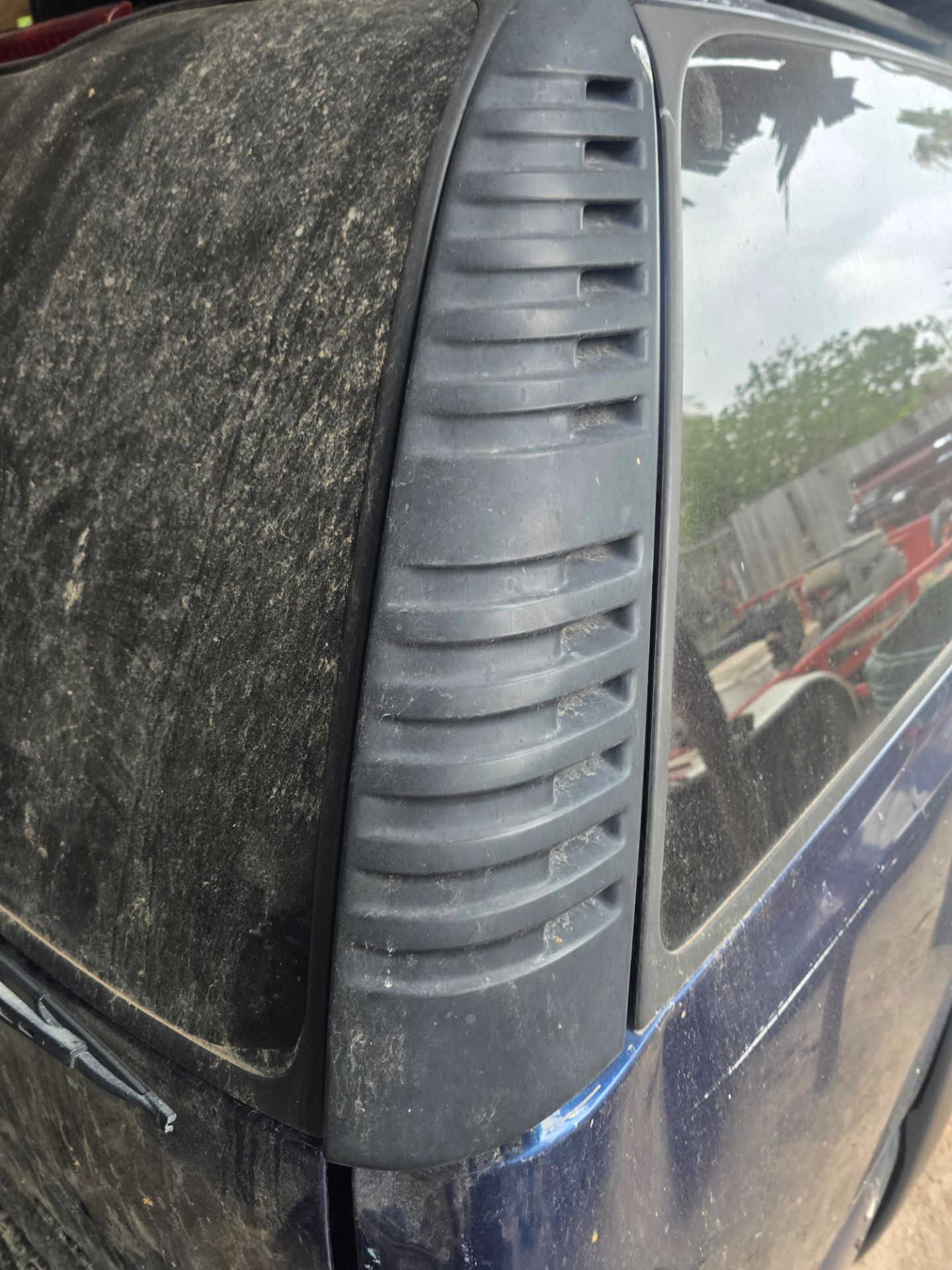 2000-2006 cab corners suberban tahoe yukon original