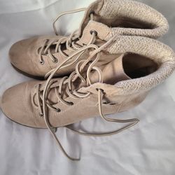 St. John's Yukka boot