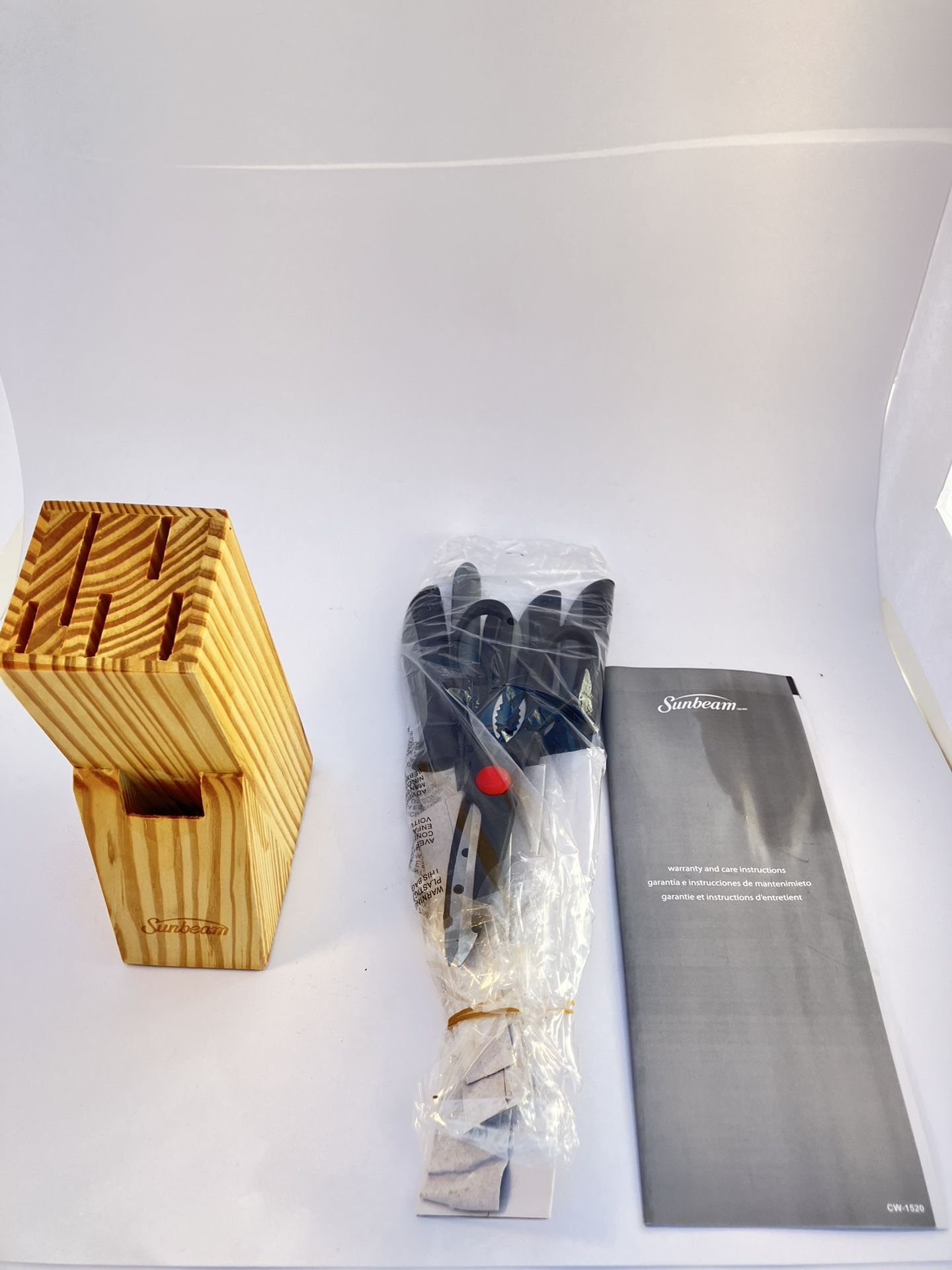 BRAND NEW Sunbeam 13-Piece Knife Set with Pinewood Block – $25