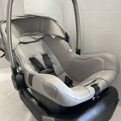 Nuna car seat Carrier