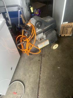 Air compressor