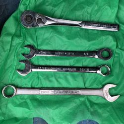 Craftsman  Wrench Lot For 30 $$$