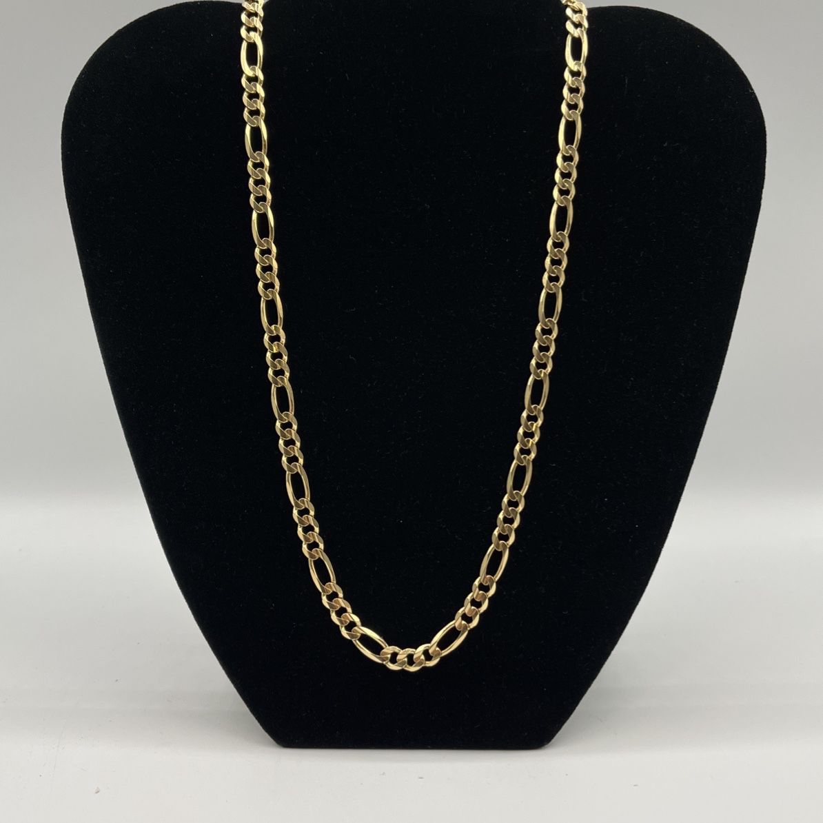 14K Solid Yellow Gold Figaro Link Chain Necklace 27.1 Grams 20” Length 6 mm Width