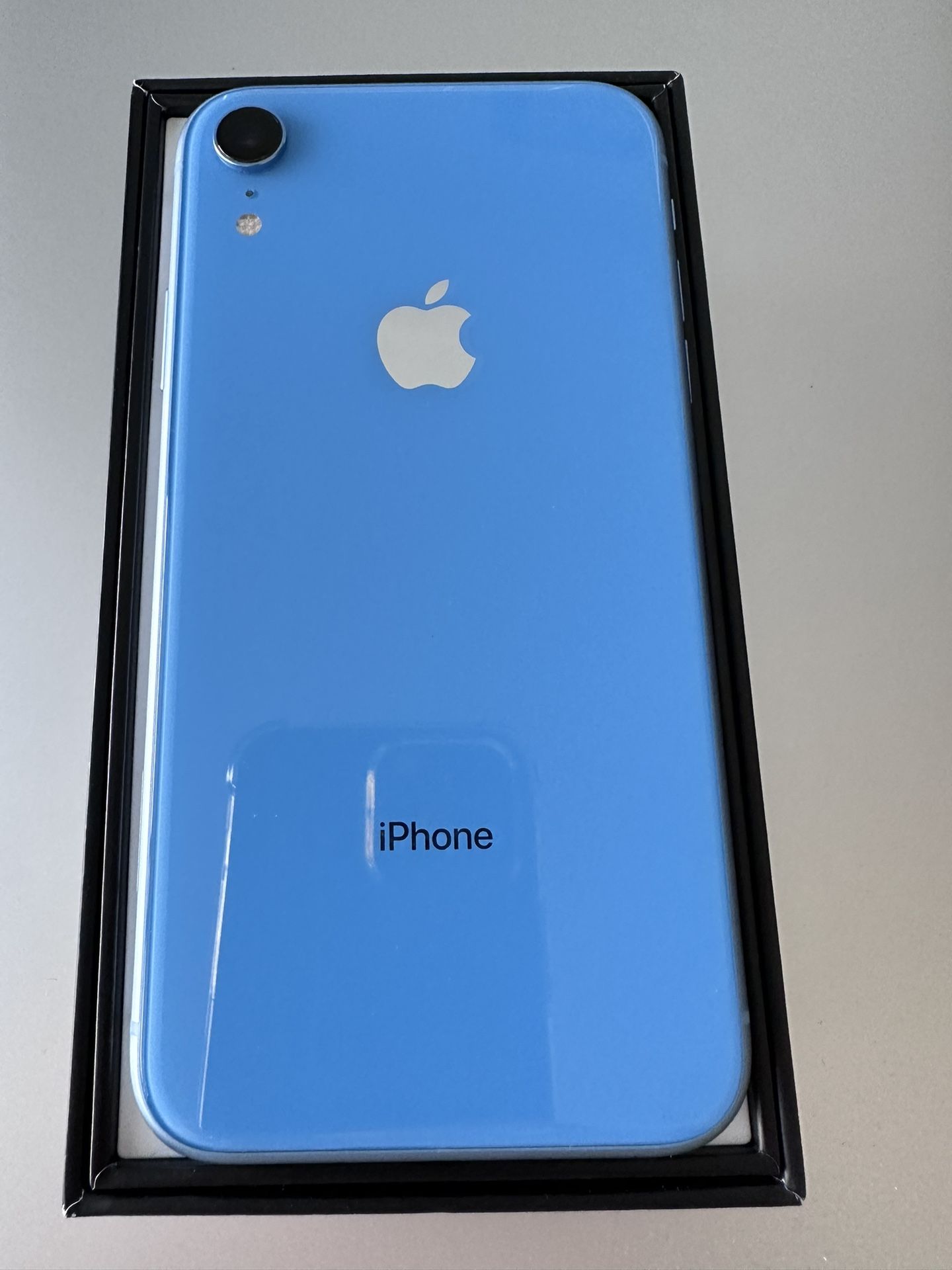 Iphone XR 256GB ANY CARRIER Blue for Sale in Chula Vista, CA - OfferUp