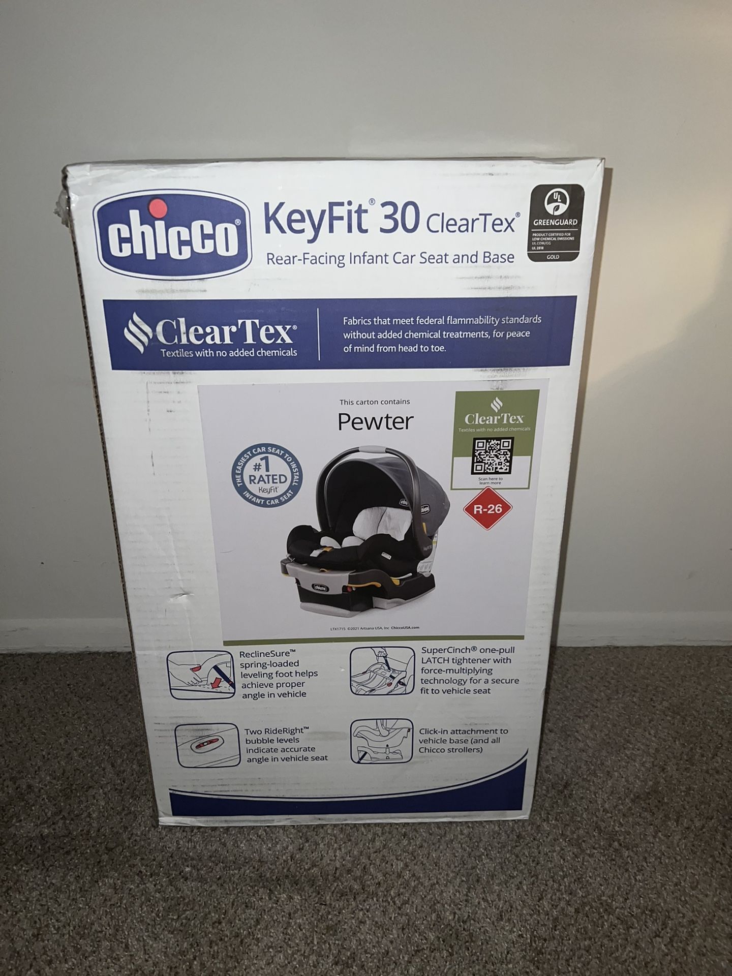 NEVER USED!!! Keyfit 30 ClearTex Rear facing infant Car Seat and Base