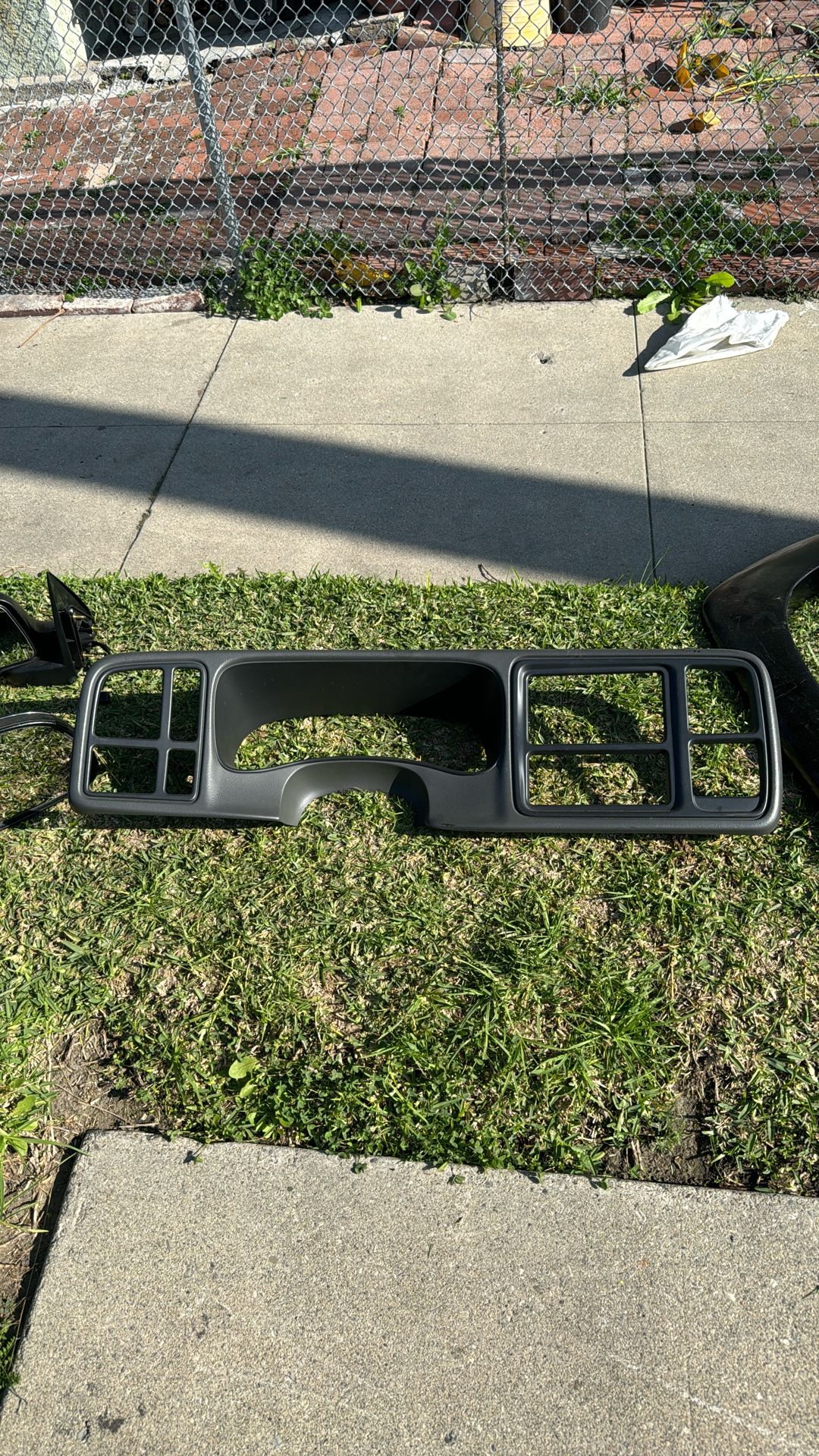 Chevy /GMC Dash Board Bezel 