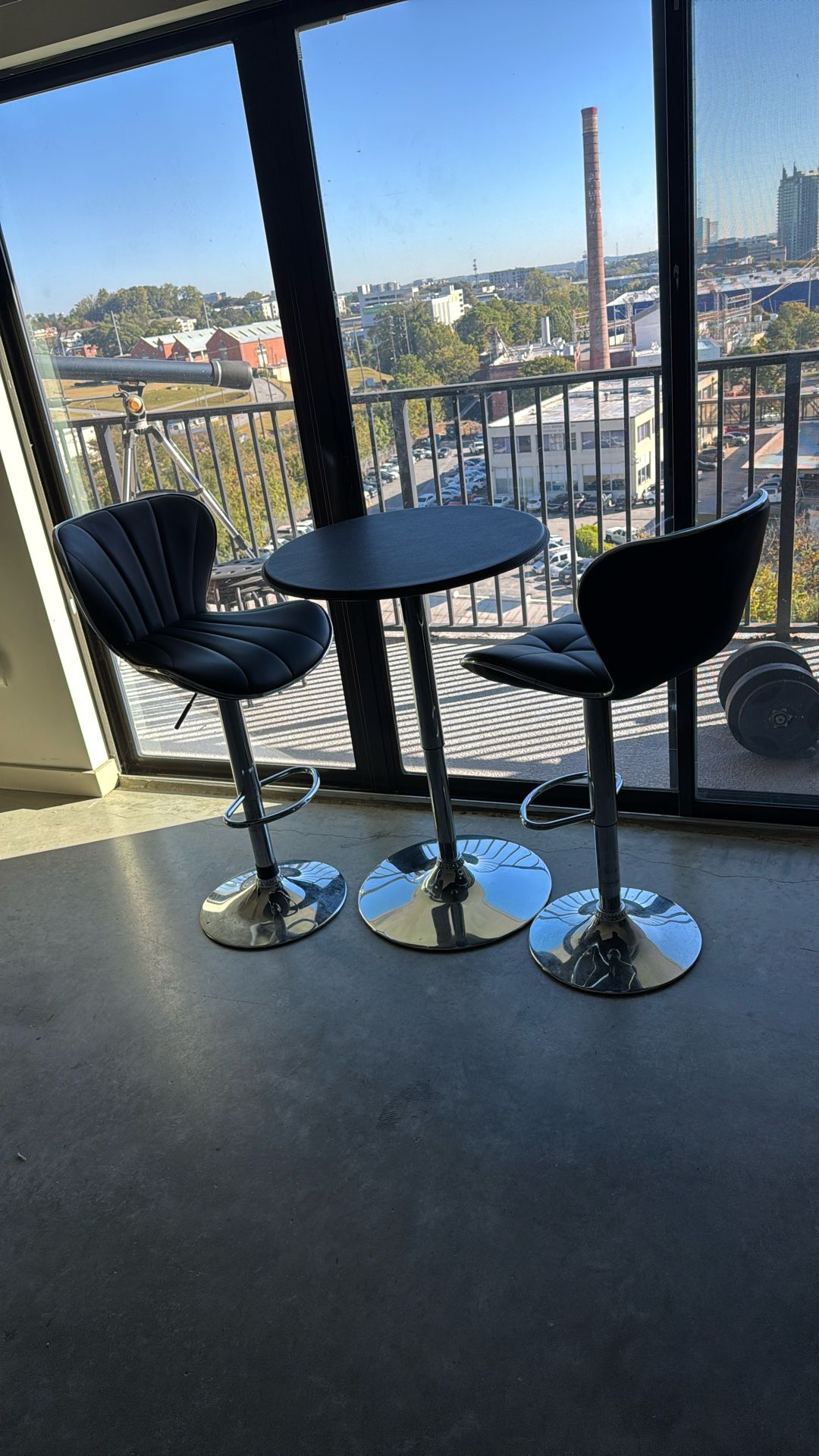 Premium Adjustable Swivel Bar Stools, + 1 Round Table (Like new)