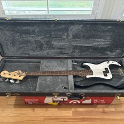 Electric Bass Guitar Squire By Fender 