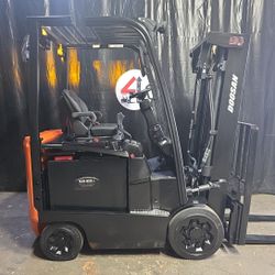 2023 Doosan BC25S-7 With 2023 Battery, 4300 LB, 3-Stage Mast 189”, Electric Sit-down Forklift