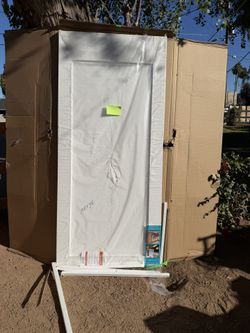 PUERTA INTERIOR NUEVA -36 in × 80 in • Grosor: 1-3/8 in