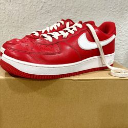 Nike Air Force 1 University Red