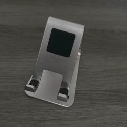 OMOTON Aluminum Cell Phone Stand
