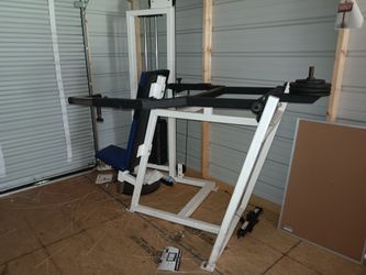 William Strength Shoulder Press Machine
