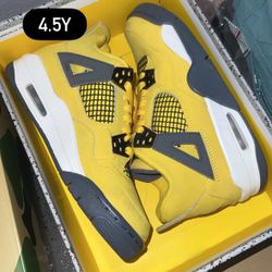Jordan 4