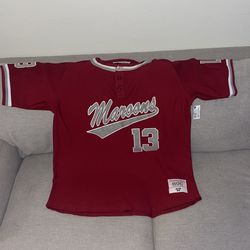 Derek Jeter Jersey Size Large