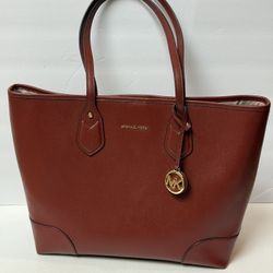 Michael Kors Extra Large Leather Tote Bag
