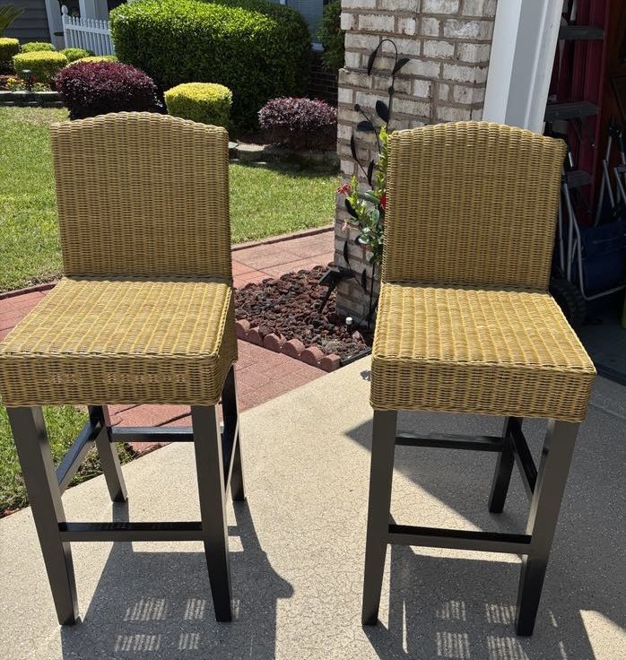 Set of 2 Wayfair Wicker Bar Stools