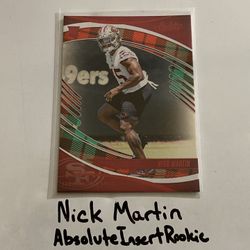 Nick Martin San Francisco 49ers LB Absolute Short Print Insert Rookie Card. 