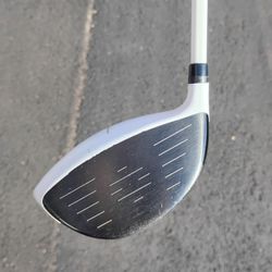 Golf Clubs! TaylorMade Aero Burner Driver!