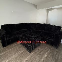 Sectional Sofa With Ottoman 