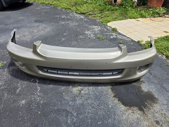 Toyota Sequoia 05-07 front bumper skin Original