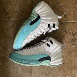 Jordan 12 