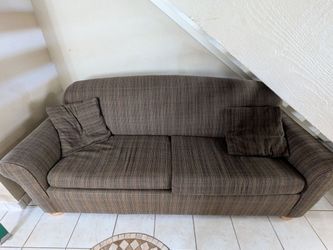 Pull-out couch hideaway bed with mattress
