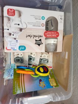 Baby feeding items