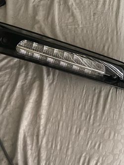 21-25 RAM 1500 DT LED CENTER HIGH MOUNT STOP LIGHT LAMP OEM