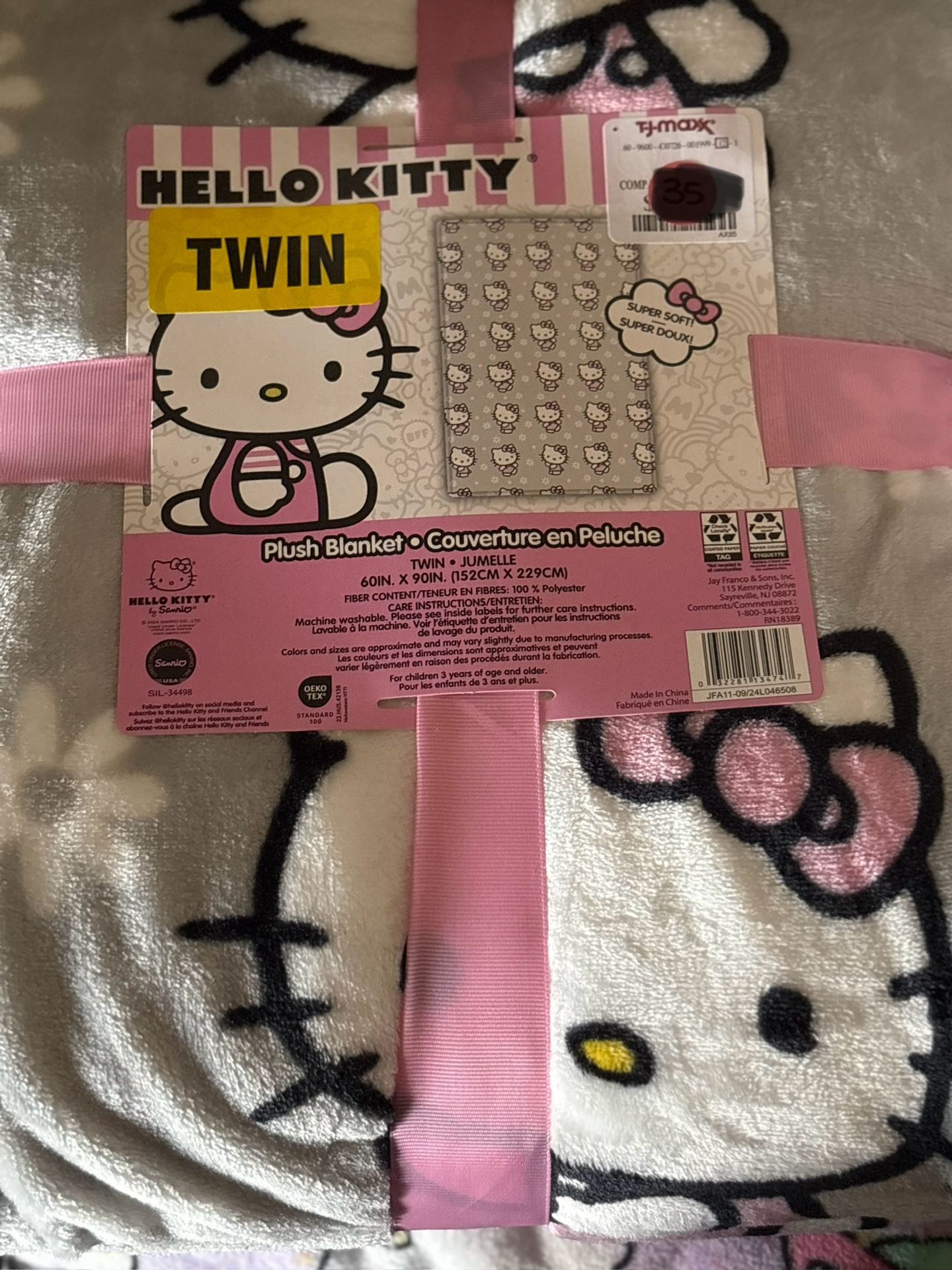 Hello Kitty Blanket