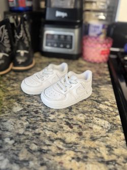 crib shoes