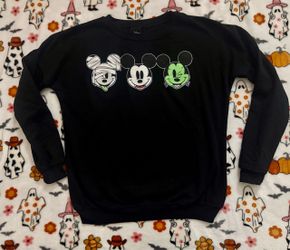 Disney Juniors size Medium sweatshirt
